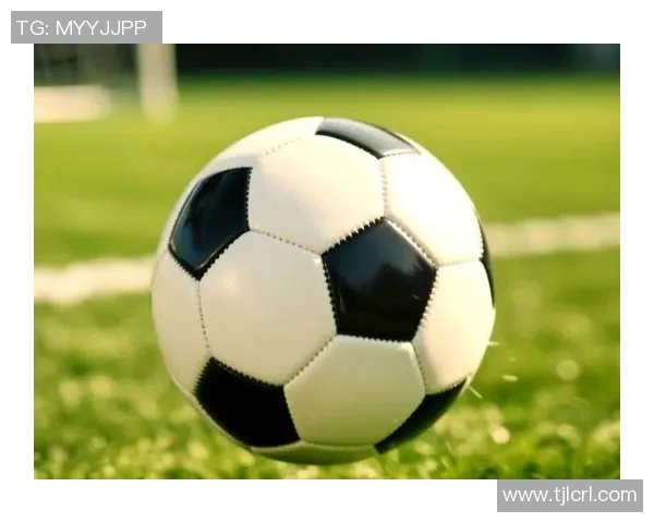 捕捉绿茵场上的瞬间美丽足球摄影作品展现激情与梦想